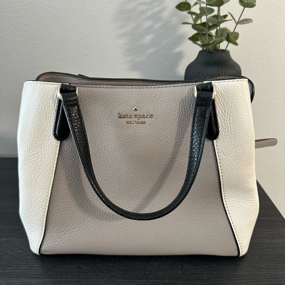 KATE SPADE GREY/WHITE bag